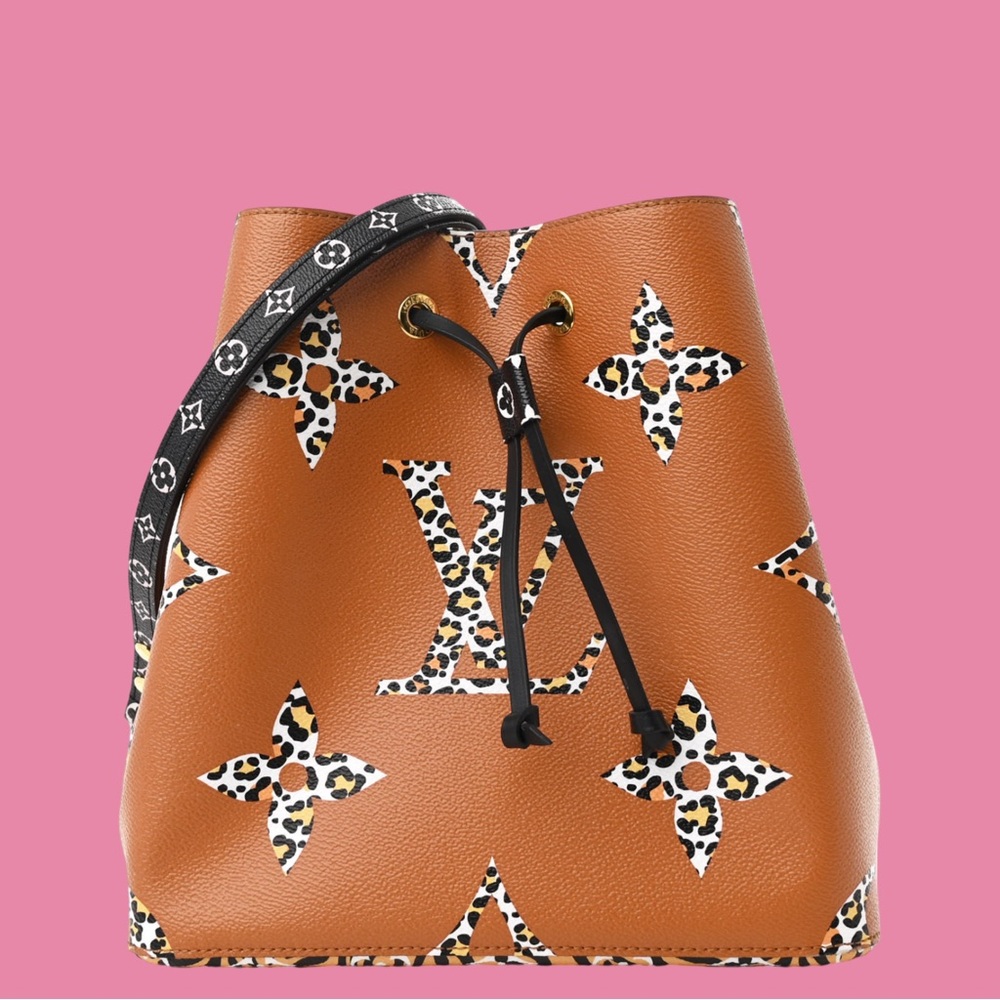 Louis Vuitton Monogram Giant Jungle NeoNoe Caramel